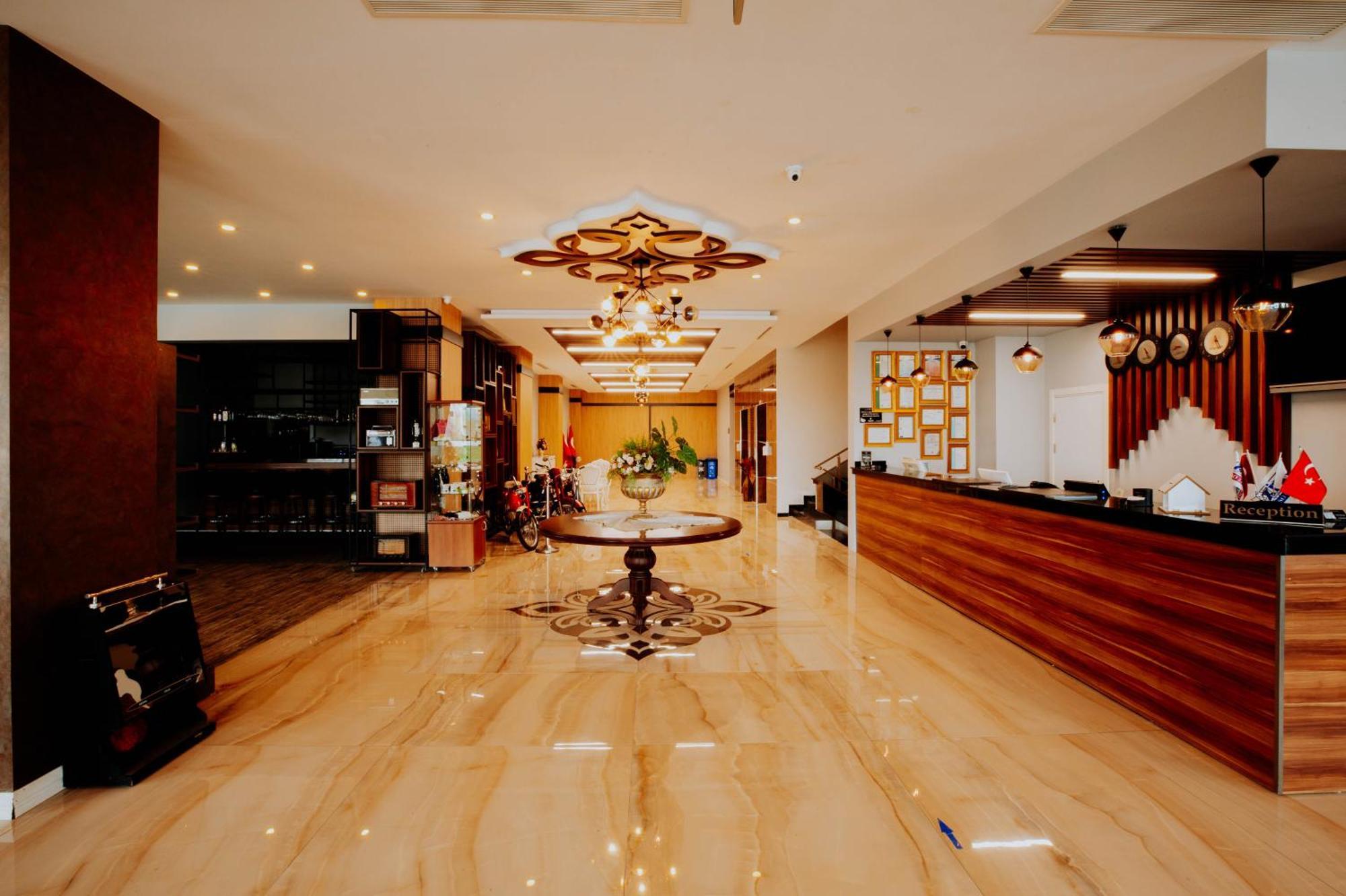 Karpalas City Hotel & Spa Bolu Esterno foto